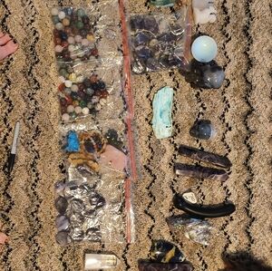 Natural ammolite stone